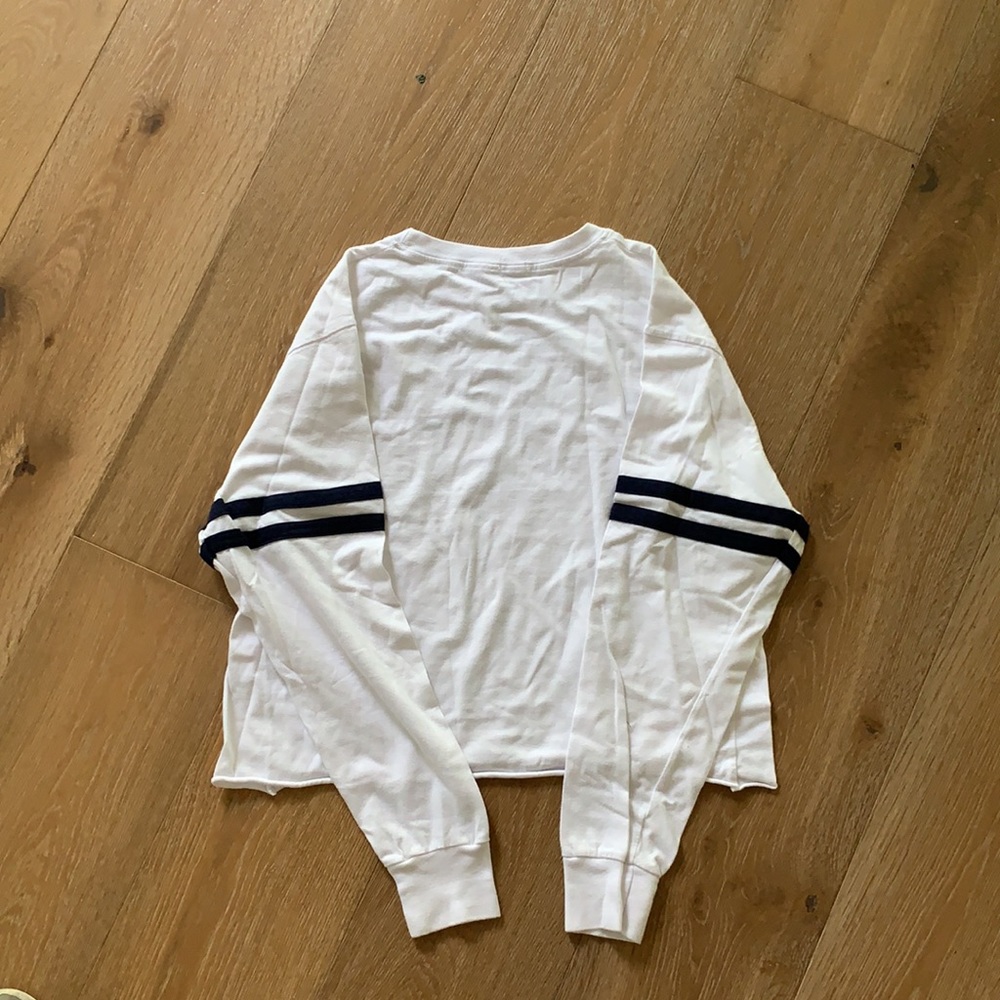 brandy melville long sleeve top - Picture 4 of 4